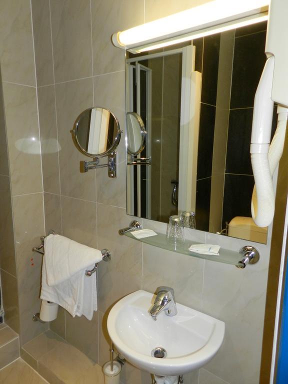 Triple Room,146243465:JPEG